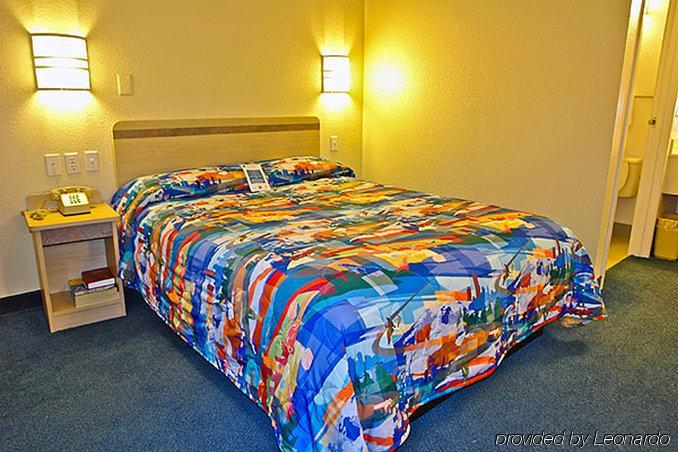 Motel 6-Enfield, Ct - Hartford エクステリア 写真