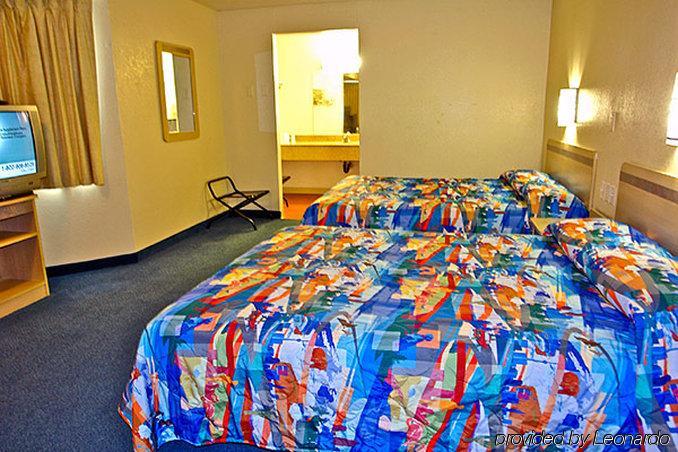 Motel 6-Enfield, Ct - Hartford エクステリア 写真